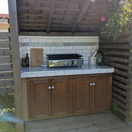 Family With Garden, Pool And Within Walking Distance Holiday home